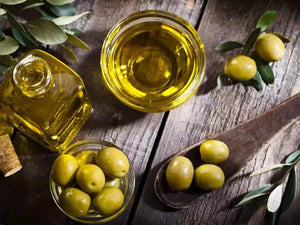 NO GUNK Ingredients Index: Olive Oil (Olea Europaea Fruit Oil).  